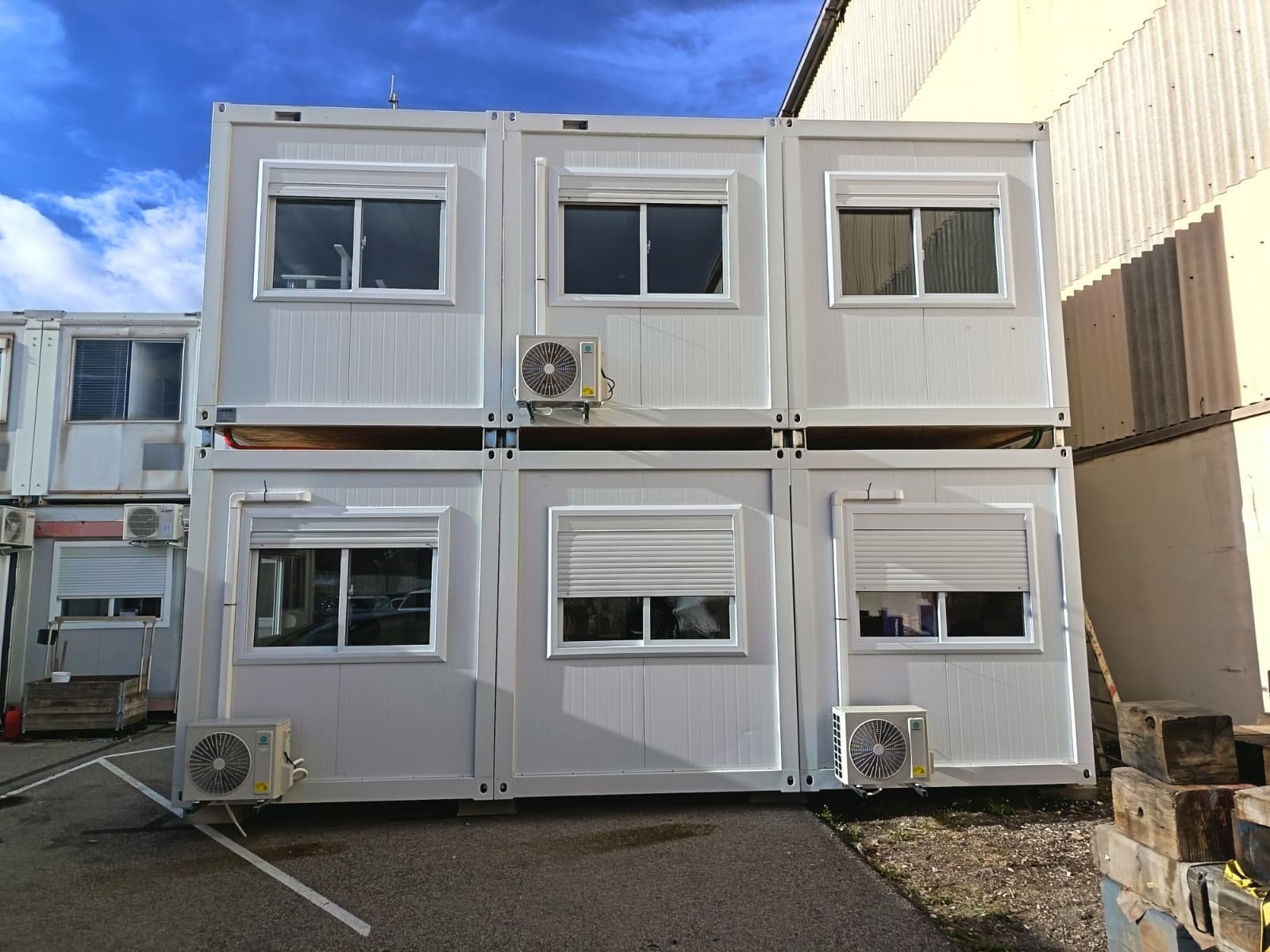 Bureau modulaire Confort 6m livré au Port autonome de La Ciotat (13) pour une société de drones aquatiques
